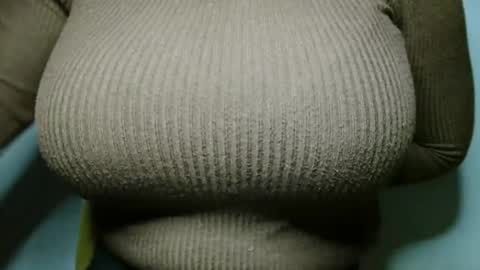 Bella online show from April 2, 4:47 pm