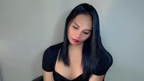 SWEET ANNE online show from January 9, 8:20 am