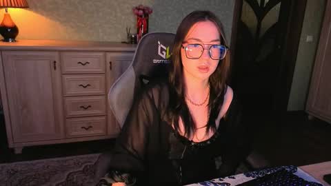 anneaverry online show from February 24, 9:56 am