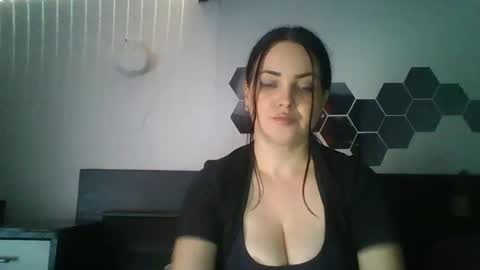 Snapshot of annebellee69 chatting on October 2, 10:08 pm annebellee69 online show from October 2, 10:08 pm