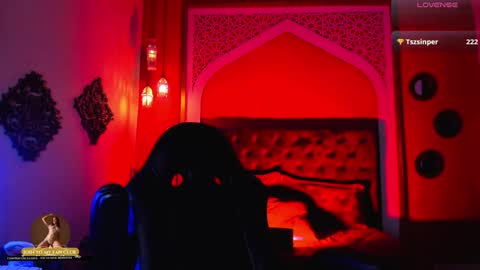 Anne  online show from January 22, 8:49 pm