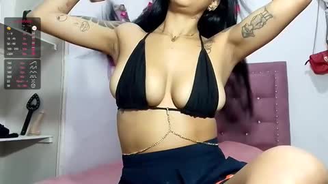 annie online show from March 6, 5:33 pm