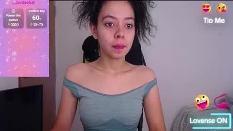 annie_rosse1017 online show from September 19, 9:57 am