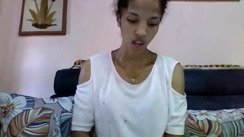 anniesexy1 online show from November 17, 5:43 am