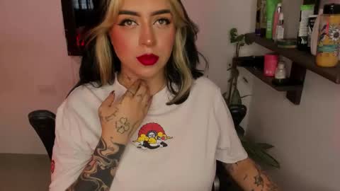 Annika online show from December 20, 1:40 pm