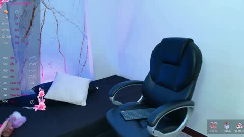 Anny online show from October 1, 5:06 am