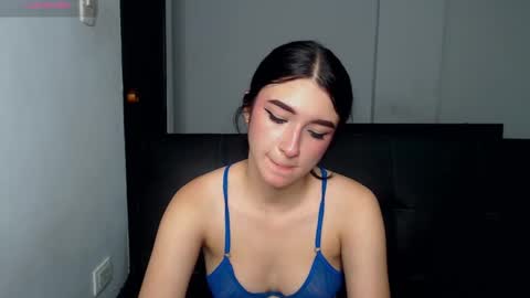 Snapshot of anny_naf chatting on March 1, 4:37 am Anny online show from March 1, 4:37 am
