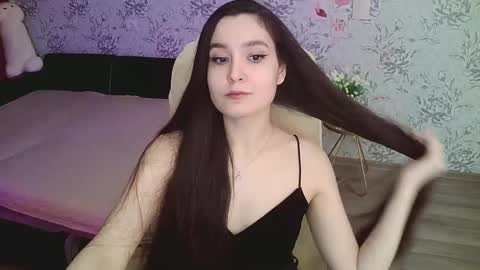 Annie online show from February 26, 6:59 pm