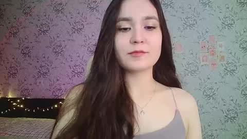 Annie online show from October 9, 5:29 pm