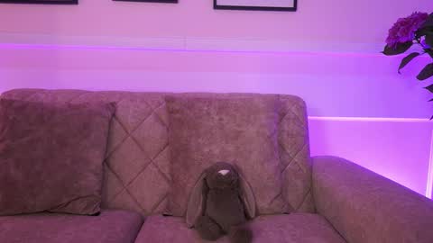 Ana online show from February 12, 11:36 am