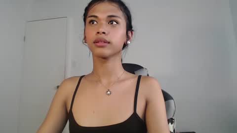 anok_yaii online show from November 9, 5:44 am