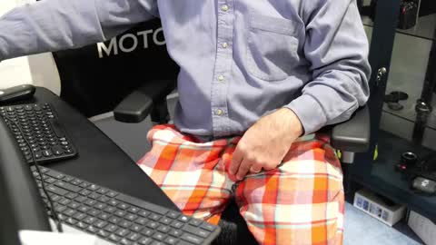 D online show from October 13, 12:51 pm