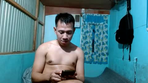 anonymous19982611 online show from July 7, 7:18 pm