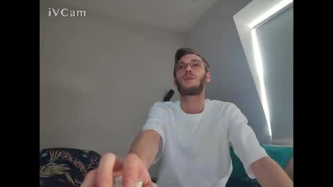 anonymousstoner58 online show from May 10, 4:24 pm