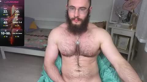 Ant online show from April 18, 7:07 pm