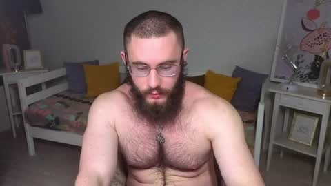 Ant online show from April 14, 6:00 pm