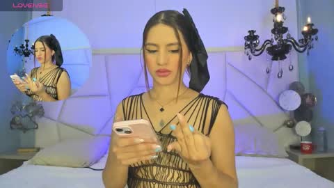 anthonelaDuque online show from February 28, 12:31 pm