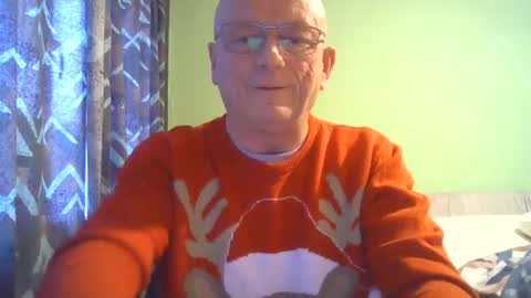 antmatt2025 online show from December 17, 10:33 am