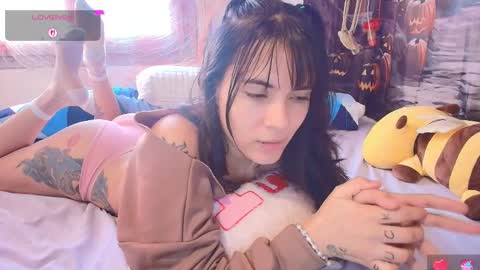 Snapshot of antofoxwbc chatting on October 15, 7:21 am Anto online show from October 15, 7:21 am