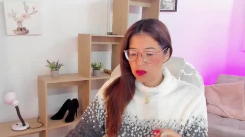 Antonella online show from October 1, 12:15 pm