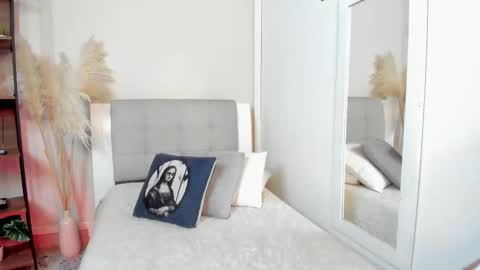 Antonela online show from September 15, 9:38 pm