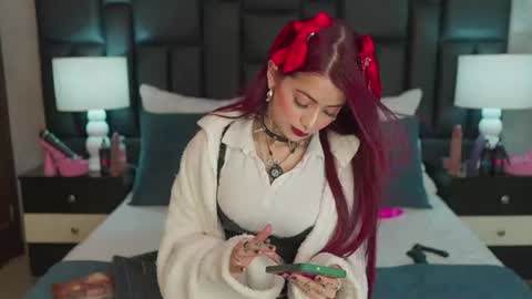 AntonellaEscudero online show from July 8, 2:04 am