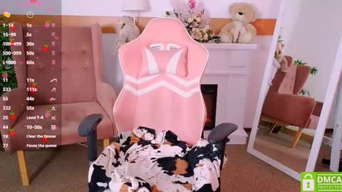 antonia_ferrero online show from December 16, 8:09 am