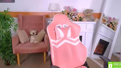 Snapshot of antonia_ferrero chatting on October 18, 7:45 am antonia_ferrero online show from October 18, 7:45 am