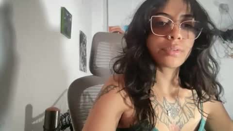 Antonia online show from February 5, 4:05 am