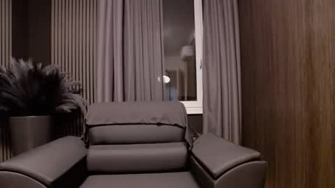 HI My name is Antonio online show from December 19, 7:31 pm