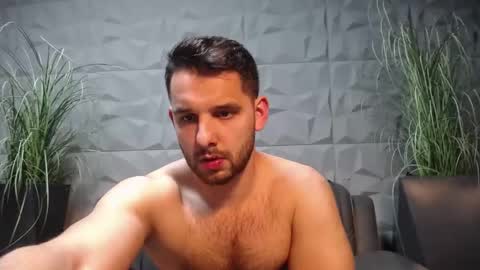 HI My name is Antonio online show from March 9, 9:03 pm