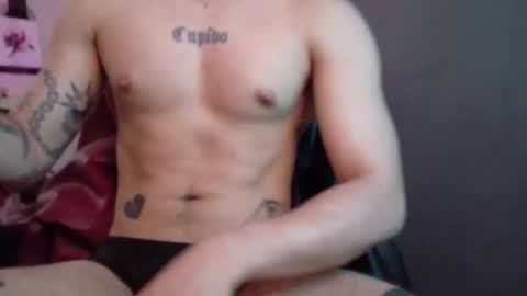 antonnello_ online show from April 1, 7:00 pm