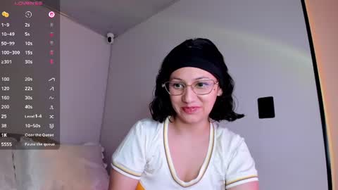 Anyi  Orion and Pyxis online show from June 28, 3:02 am