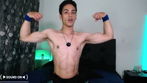 Snapshot of aodaboyy chatting on January 27, 11:54 pm aodaboy online show from January 27, 11:54 pm