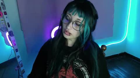 aoi_dandelion online show from October 27, 12:32 am