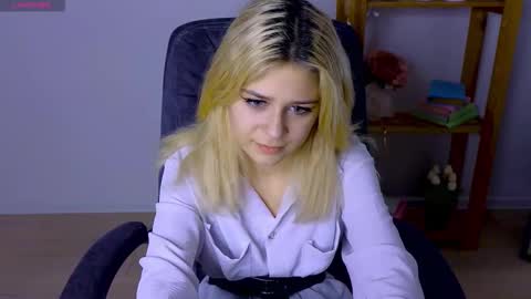 ApheliaStar online show from November 2, 4:07 pm