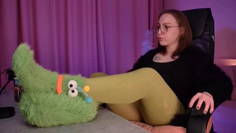 APHEX QUEEN online show from December 16, 9:26 am