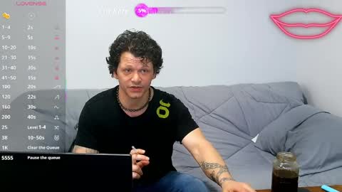 apocalypse_cream online show from March 27, 9:05 pm