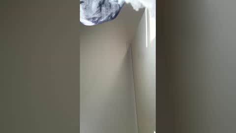 apollyxx123 online show from April 2, 5:09 pm