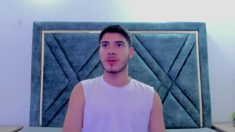 Apolo Grayy online show from February 18, 5:29 am