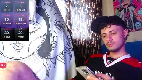 Snapshot of apolo_s chatting on February 2, 11:29 am Andres online show from February 2, 11:29 am