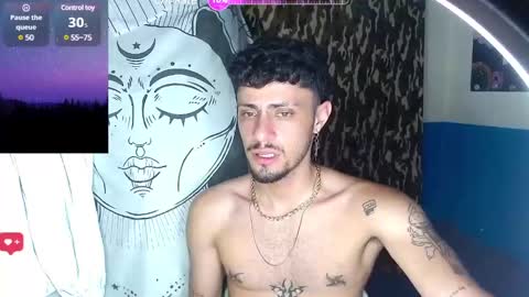 Snapshot of apolo_s chatting on January 8, 5:27 am Andres online show from January 8, 5:27 am