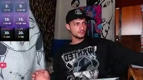 Snapshot of apolo_s chatting on February 19, 3:50 am Andres online show from February 19, 3:50 am