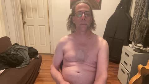 Snapshot of apostrphy chatting on February 18, 12:37 am Apostrphy online show from February 18, 12:37 am