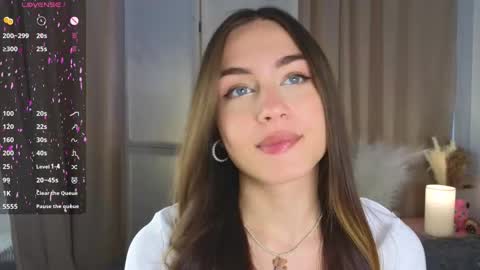 Snapshot of appleeepie chatting on September 26, 9:06 am Vicki online show from September 26, 9:06 am