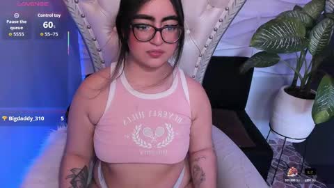 apprilfoxx online show from September 15, 5:03 pm