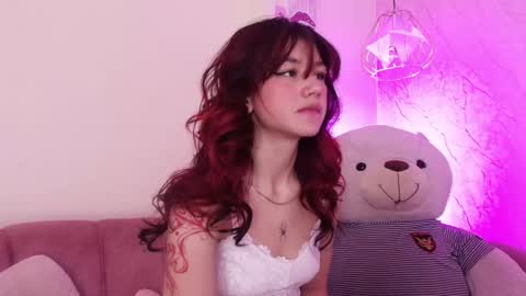 Snapshot of april_bennett chatting on October 3, 12:46 pm online show from October 3, 12:46 pm