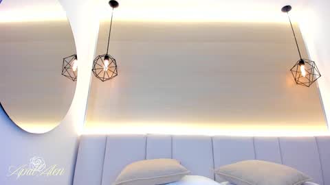 April online show from November 12, 7:00 am