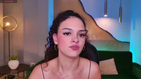 Snapshot of aprilrhodes_ chatting on February 27, 9:40 am April Rhodes online show from February 27, 9:40 am