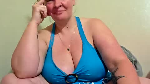 Ar13s R33 online show from June 20, 5:13 am